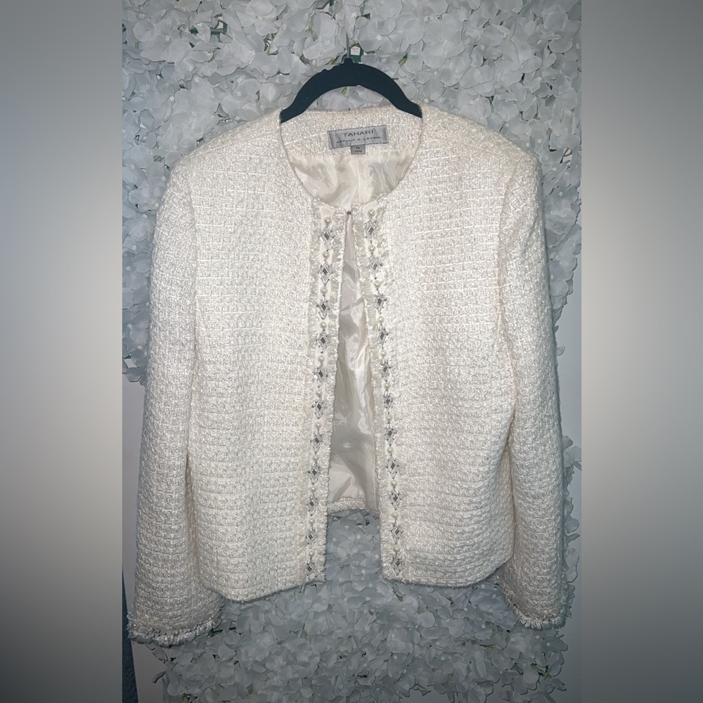 Tahari size 10 twead knit suit coat